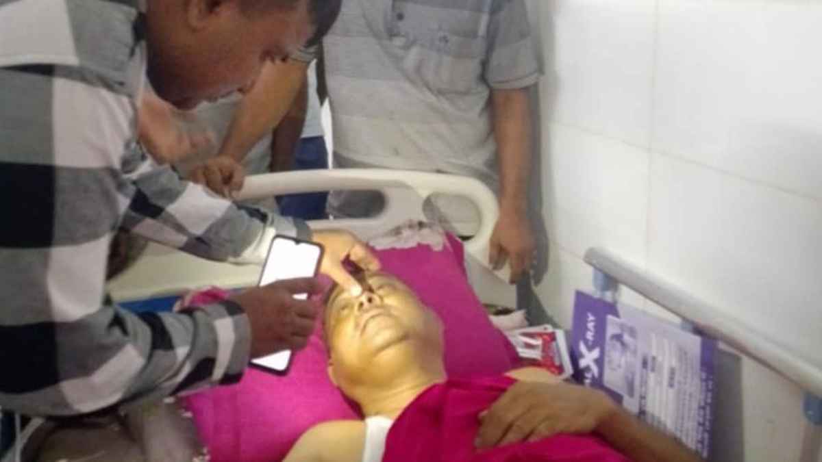 মোহনগঞ্জে ২ স্পিডবোটের মুখোমুখি সংঘর্ষে বিএনপি নেতা আহত