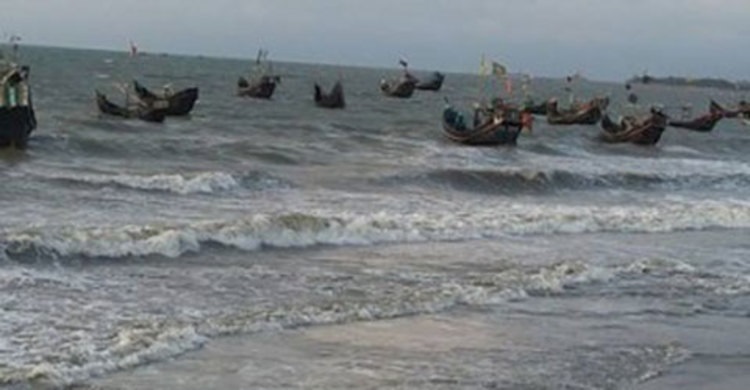 টেকনাফ থেকে ৬ বাংলাদেশিকে ধরে নিয়ে গেছে আরাকান আর্মি