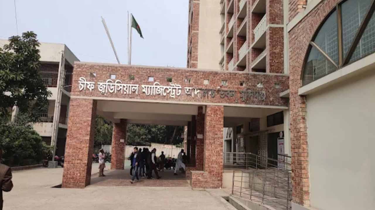 ৬৫ লাখ টাকা ছিনতাই মামলায় ডিবি, নৌ পুলিশ ও র‍্যাবের সদস্যসহ ৫ জন রিমান্ডে