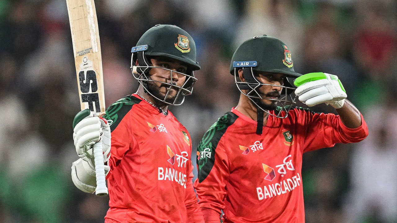 ইমনের ঝোড়ো ফিফটিতে রেকর্ড সংগ্রহ বাংলাদেশের