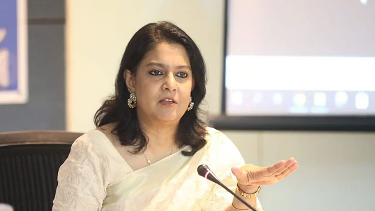 পদ্মার পানির ন্যায্য হিস্যা বুঝে নিতে সরকার কাজ করছে: উপদেষ্টা সৈয়দা রিজওয়ানা