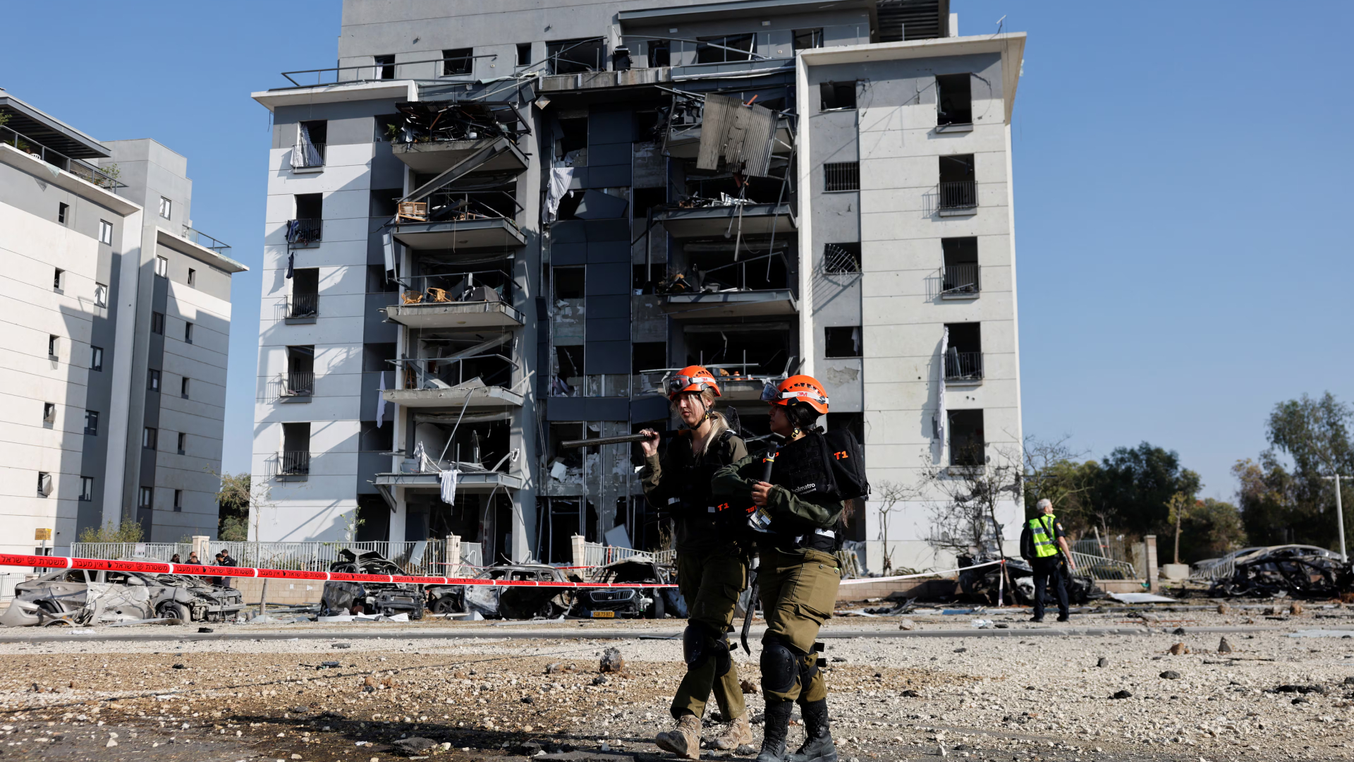 ইরানি হামলায় গৃহহীন ৮ হাজারের বেশি ইসরায়েলি