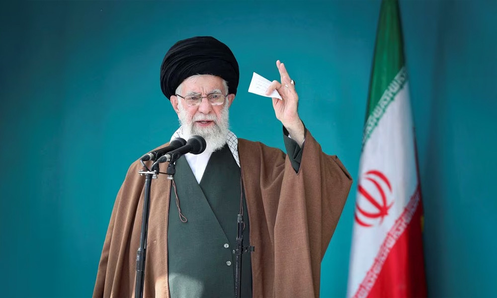 পারমাণবিক অস্ত্র না বানানোর চুক্তি থেকে বের হয়ে যাচ্ছে ইরান