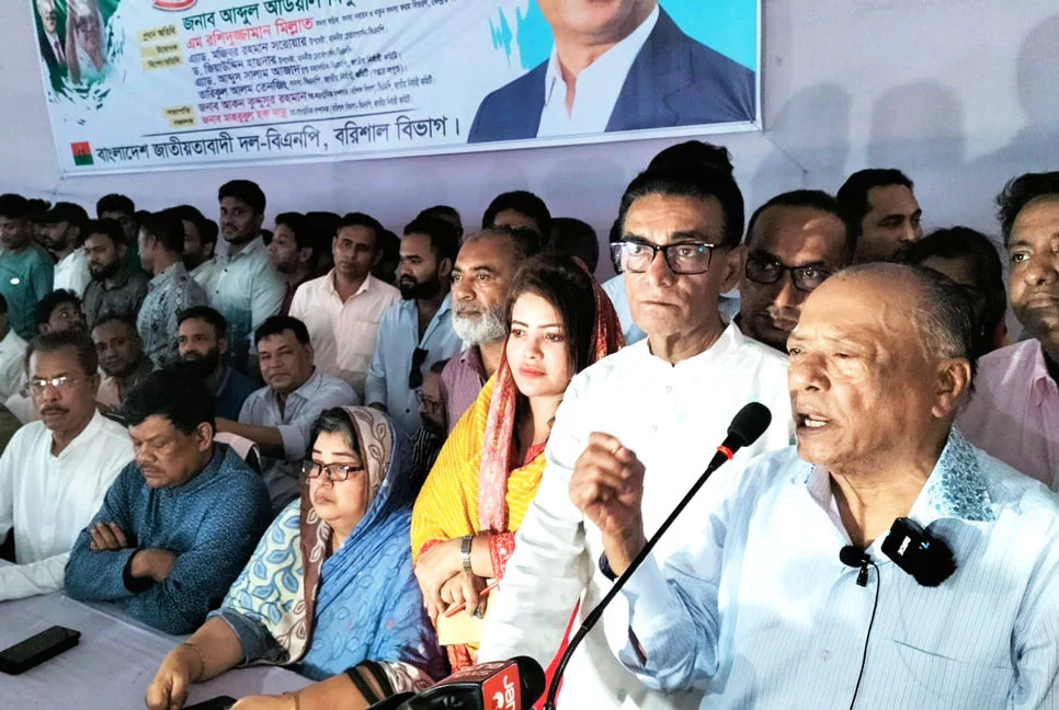 আওয়ামী সন্ত্রাসী, দুর্নীতিবাজ ও দাগি আসামি যেন দলে না ভিড়ে: আব্দুল আউয়াল মিন্টু