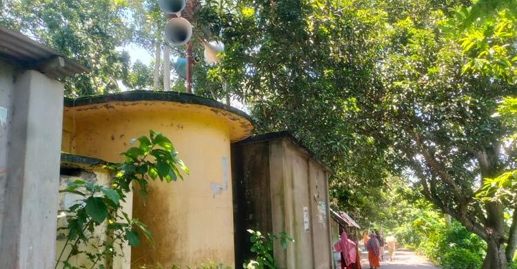 মসজিদ নির্মাণ নিয়ে দুই পক্ষে সংঘর্ষ, আহত ৩০