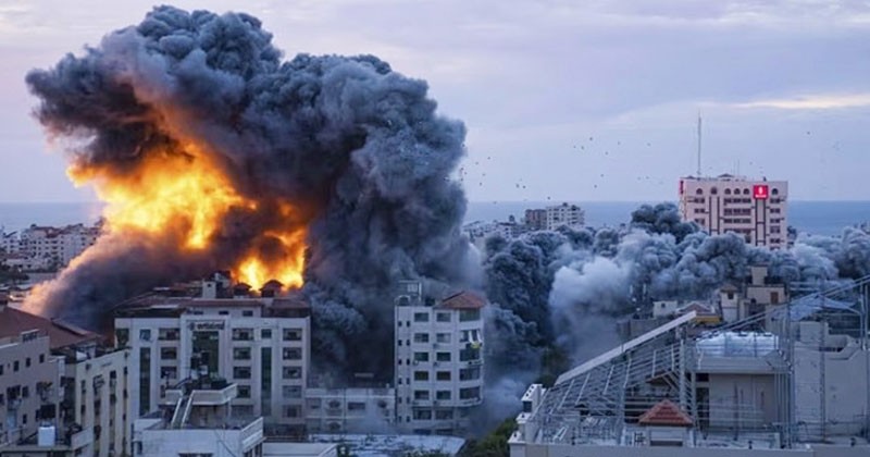 গাজায় ইসরায়েলের হামলায় নতুন করে ৮১ মৃত্যু, মোট নিহত ৫৬,৪০০ ছাড়িয়েছে