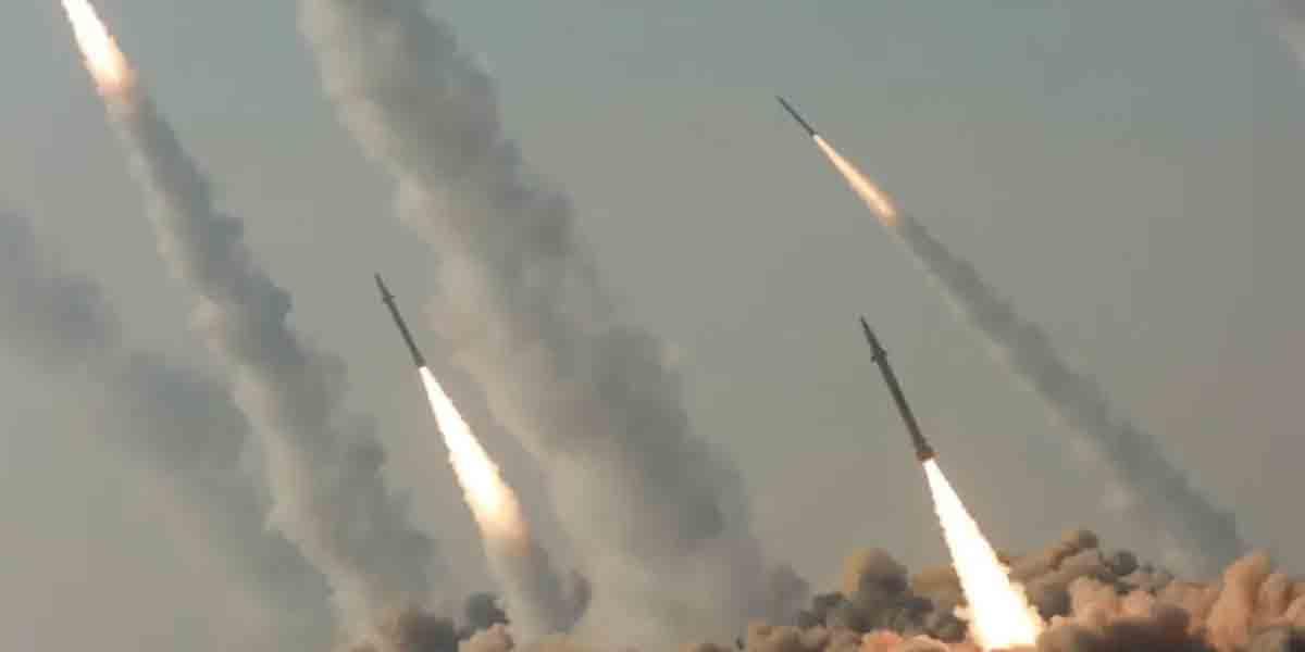 কাতারে মার্কিন ঘাঁটিতে ইরানের ক্ষেপণাস্ত্র হামলা