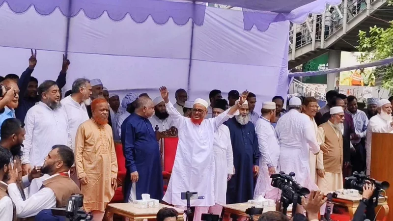 কারামুক্ত হয়ে জুলাইয়ের ছাত্র-জনতাকে ধন্যবাদ জানালেন আজহারুল