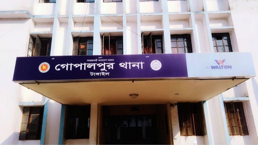 টাঙ্গাইলে যুবদল নেতাকে থাপ্পড়: এসআই ক্লোজড