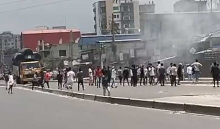 ঝুট ব্যবসা নিয়ে বিএনপির দু’পক্ষে সংঘর্ষ, ককটেল বিস্ফোরণ