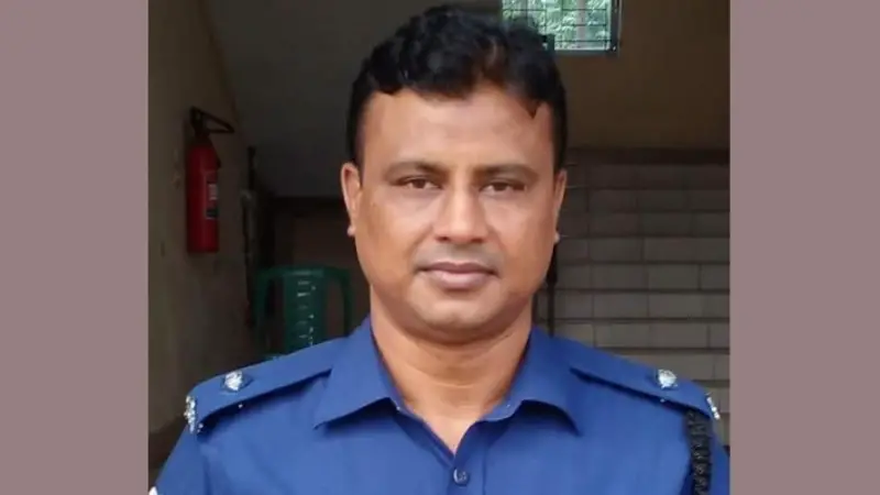 ডাকসু নির্বাচনে ছাত্রদলকে শুভেচ্ছা জানিয়ে পোস্ট দেয়া সেই ওসিকে প্রত্যাহার