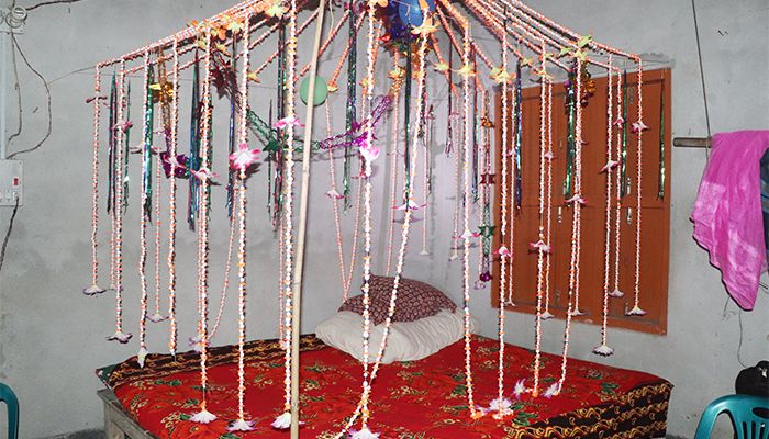 বাসর ঘরে স্বামীর গোপনাঙ্গ কেটে দিলেন স্ত্রী