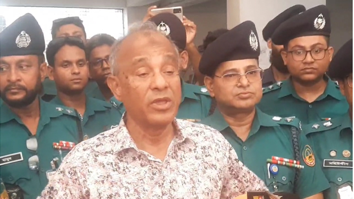 ‘আসামির সংখ্যা বেশি হওয়ায় জুলাই হত্যার তদন্তে সময় লাগছে’