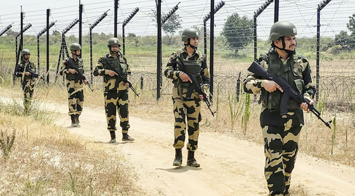 সীমান্ত থেকে ৩ বাংলাদেশিকে ধরে নিয়ে গেল বিএসএফ