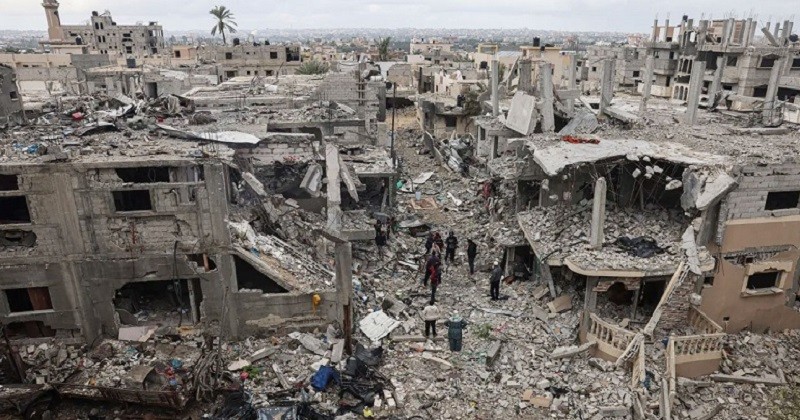 গাজায় ইসরায়েলি হামলায় আরও ৬৭ ফিলিস্তিনি নিহত