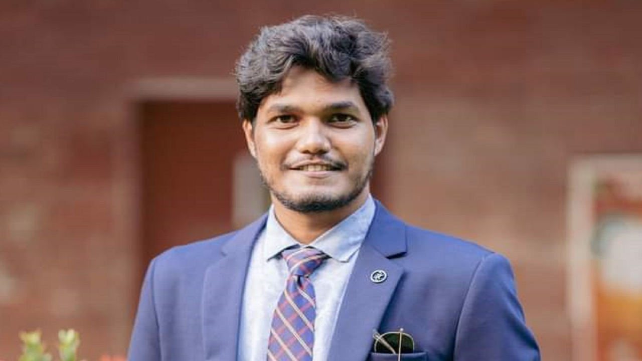 মধ্যরাতে আবিদের পোস্ট, ‘পরিকল্পিত প্রহসন প্রত্যাখ্যান করলাম’