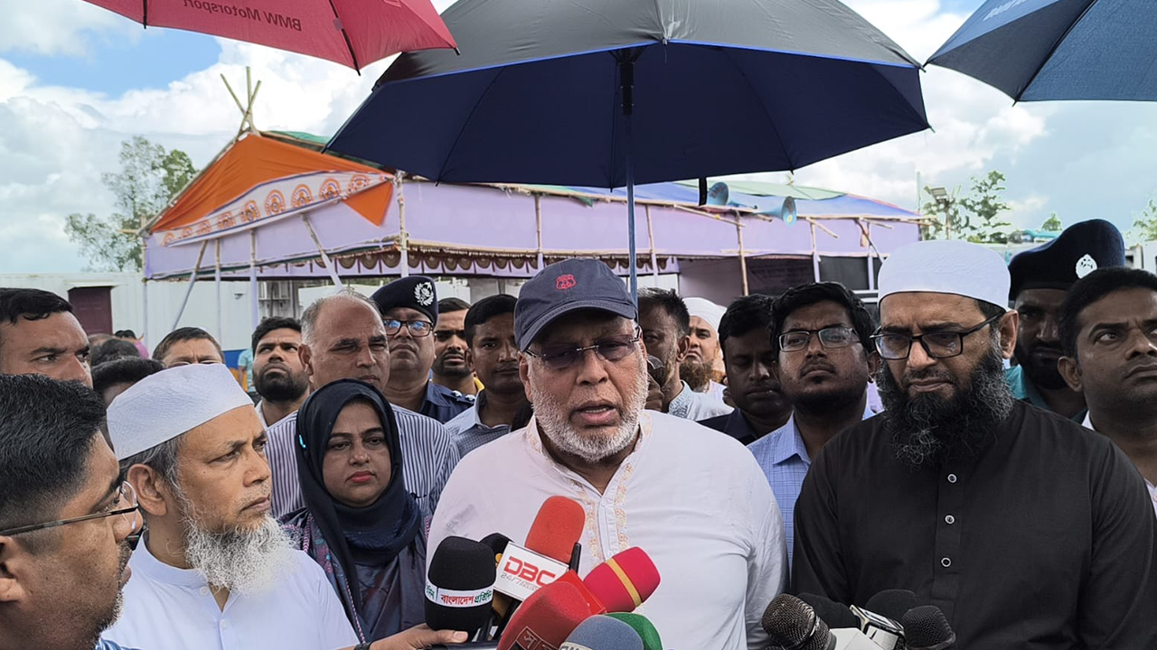 এমন কাউকে নির্বাচিত করবেন না যাকে পালিয়ে যেতে হয় : জ্বালানি উপদেষ্টা