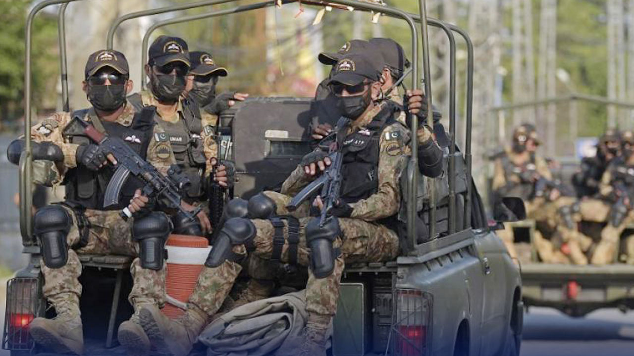 বেলুচিস্তানে সেনা অভিযানে নিহত ৩৩ আফগান সন্ত্রাসী