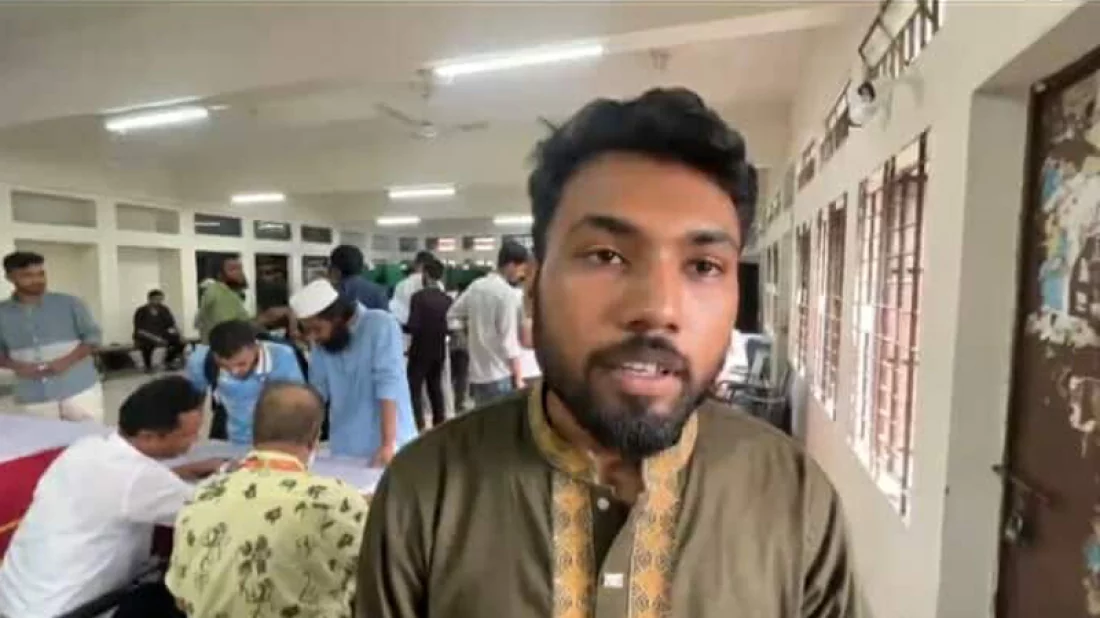 ভোটকেন্দ্রে গিয়ে অবাক: আগেই ভোট দিয়েছে অন্য কেউ