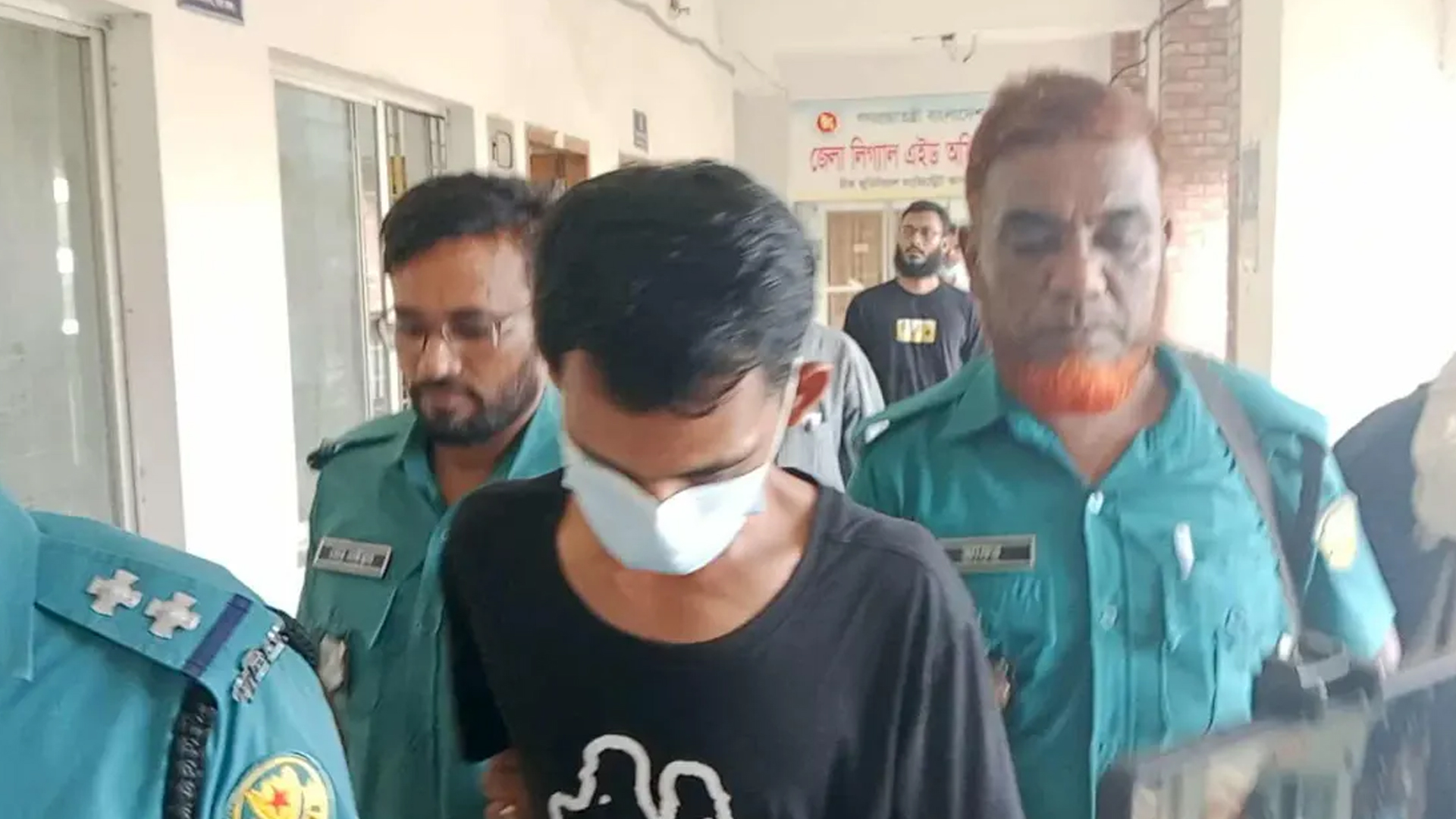 মিটফোর্ডে ব্যবসায়ী সোহাগ হত্যা: টিটন গাজীর ৫ দিনের রিমান্ড মঞ্জুর