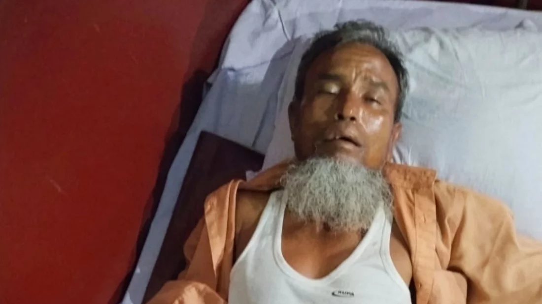 নিজের জুস পান করে অজ্ঞান পার্টির সদস্যই অচেতন