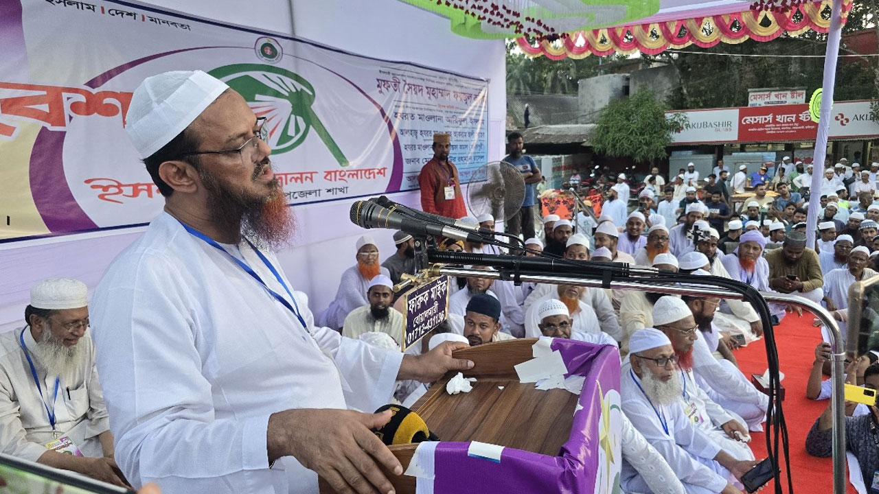 প্রধান উপদেষ্টা নিরপেক্ষতা হারিয়েছেন: ফয়জুল করীম