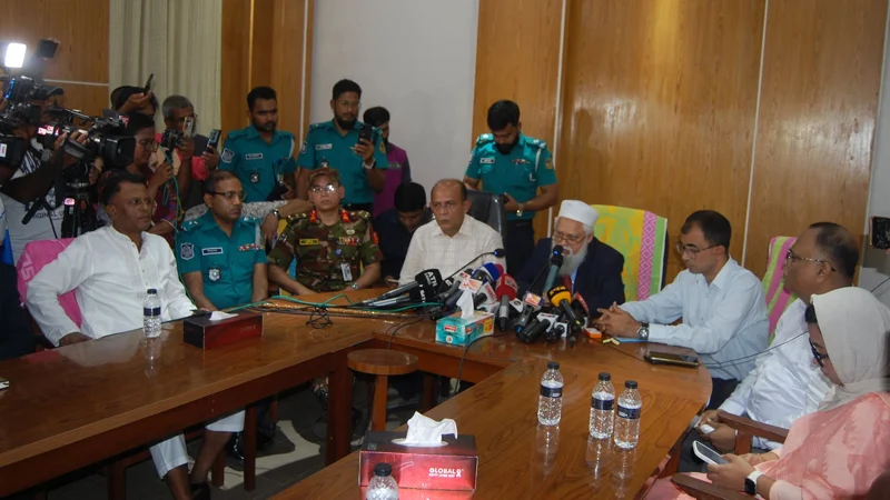 আন্দোলন চললে আইনশৃঙ্খলা বাহিনী হস্তক্ষেপ করবে: স্বাস্থ্য অধিদপ্তরের ডিজি