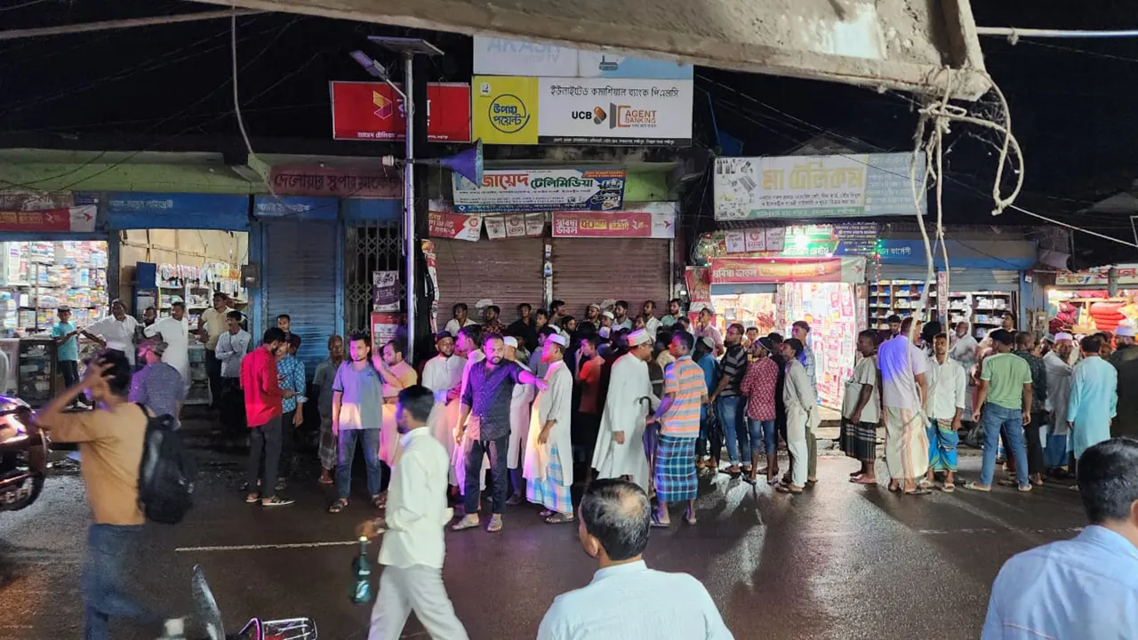 জামায়াতের মিছিল শেষে দুপক্ষের সংঘর্ষ