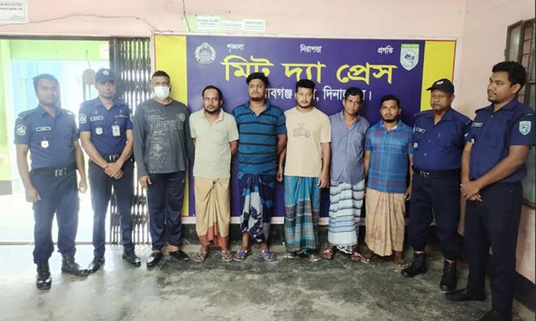 দিনাজপুরে বিশেষ অভিযানে আ. লীগ নেতাকর্মীসহ গ্রেফতার ১০৮