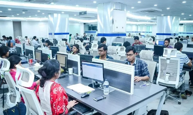 ঈদুল আযহার ছুটি শেষে আগামীকাল খুলছে অফিস