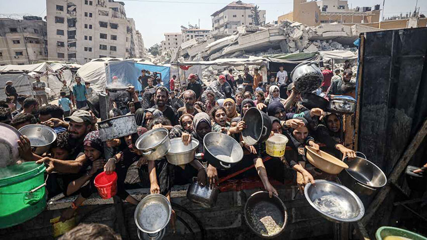 গাজায় দুর্ভিক্ষ শুরু, কড়া প্রতিক্রিয়া সৌদির