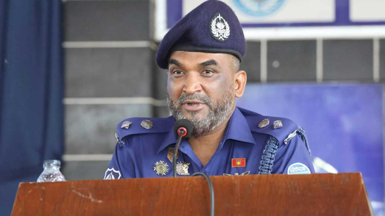 ‘আপা আর আসবে না, কাকা আর হাসবে না’