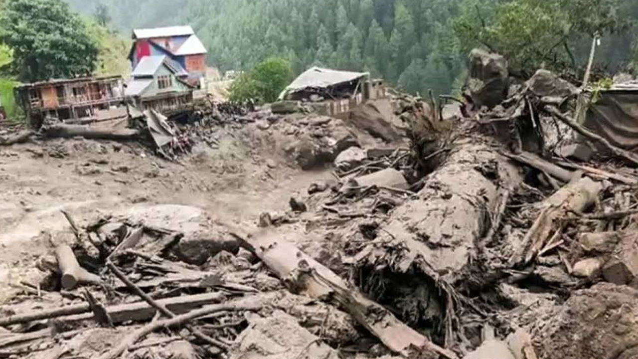 জম্মু-কাশ্মীরে ১১ জনের মৃত্যু