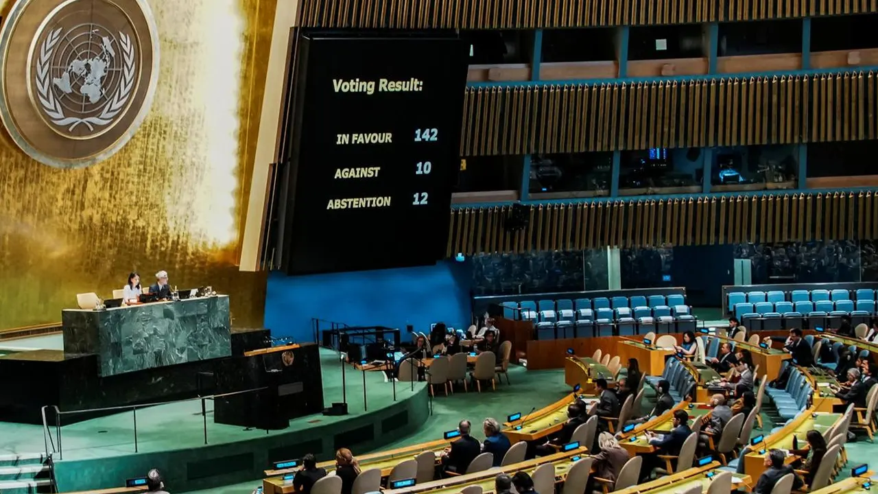 ফিলিস্তিনের পক্ষে জাতিসংঘে ভোট দিল ভারত