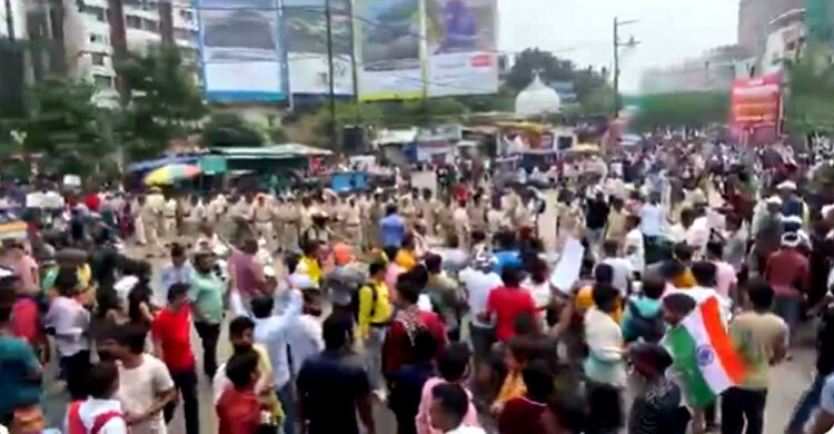 এবার ভারতে আন্দোলন শুরু