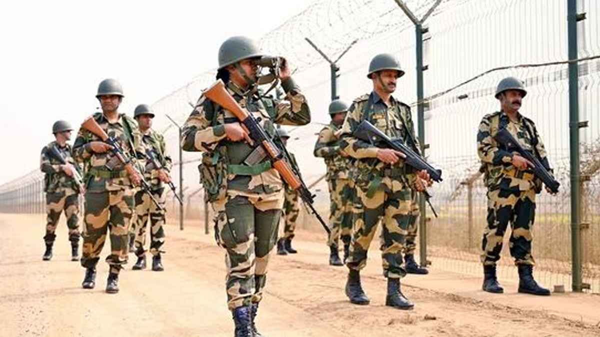 ভারতে অনুপ্রবেশকালে বাংলাদেশি পুলিশ কর্মকর্তা গ্রেফতার