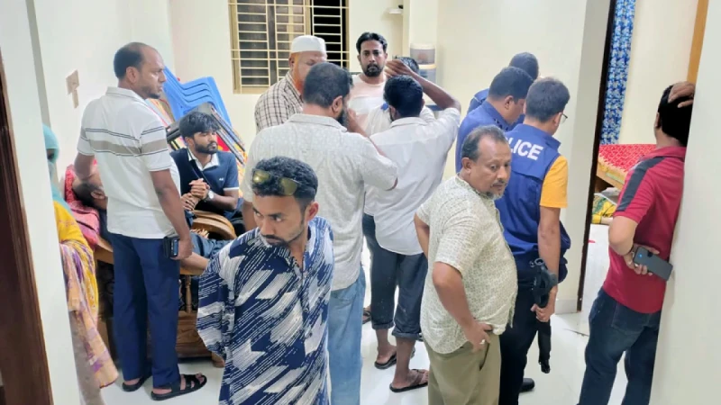 মা-মেয়েকে গলা কেটে হত্যা, বাসা থেকে উধাও ৩০ ভরি স্বর্ণ