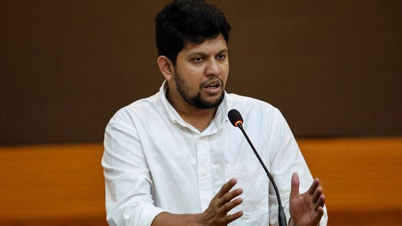 শিগগিরই আসছে ‘সাংবাদিক সুরক্ষা আইন’: তথ্য উপদেষ্টা