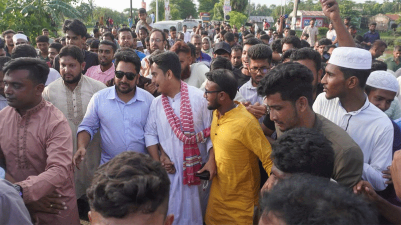 তরুণ প্রজন্ম কোন নির্বাচনী ভাগ বাটোয়ারায় বিশ্বাস করে না: নাহিদ