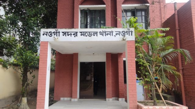 স্ত্রীকে কুপিয়ে হাত বিচ্ছিন্ন, গণপিটুনিতে স্বামী নিহত