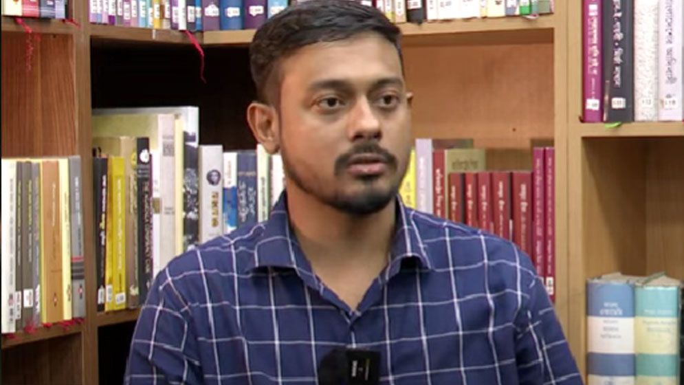 সাগরের পাড়ে বসে গভীরভাবে ভাবতে চেয়েছি: নাসীরুদ্দীন পাটওয়ারী