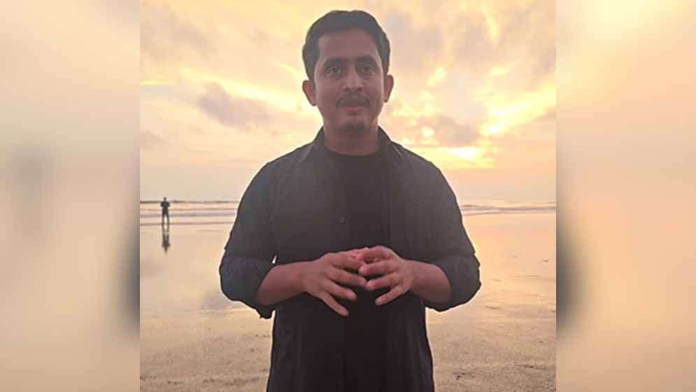 এবার কক্সবাজার থেকে ফেসবুক লাইভে এলেন সারজিস