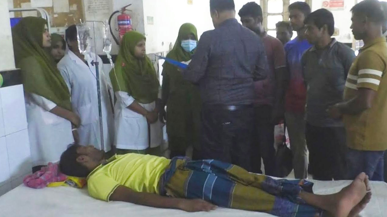 সাতক্ষীরা সীমান্তে বিএসএফের গুলিতে বাংলাদেশি ঘের ব্যবসায়ী আহত