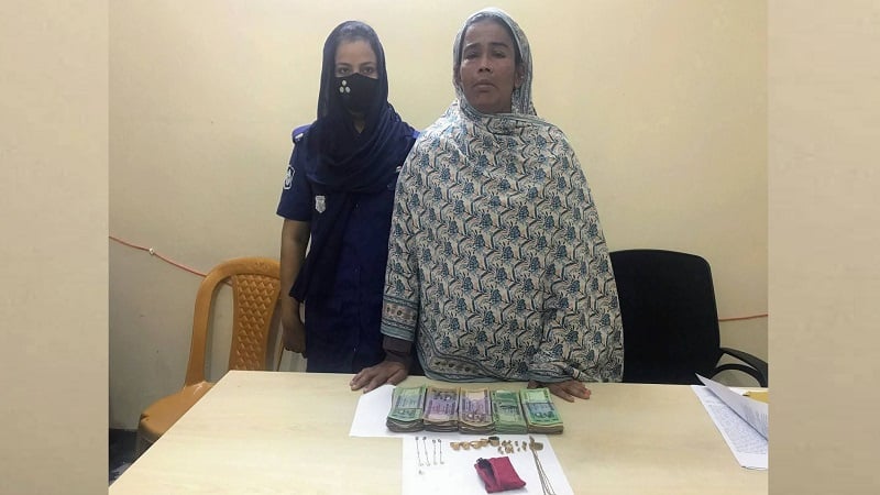 ভিক্ষুক সেজে অভিনব কায়দায় চুরি