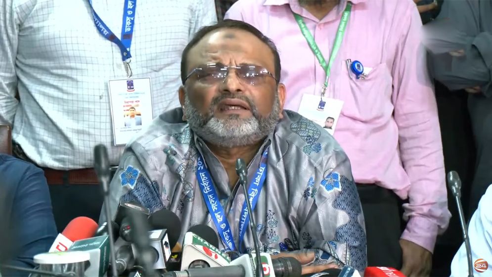 ডাকসুর ভোট নিয়ে অভিযোগ, যা বললেন ঢাবি ভিসি