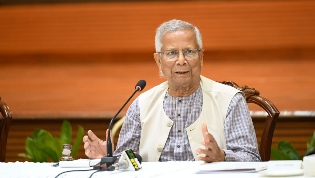 এপ্রিলে নির্বাচিত সরকার পাবে দেশ, এরপর চুপচাপ সরে যাব: প্রধান উপদেষ্টা