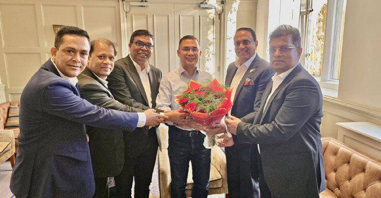 তারেক রহমানের সঙ্গে সিঙ্গাপুর বিএনপি নেতাকর্মীদের সাক্ষাৎ