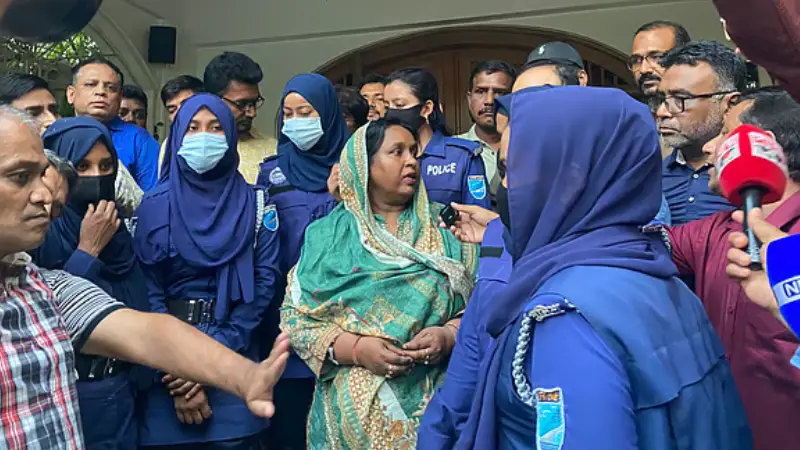 দুই দিনের রিমান্ডে সাবেক মেয়র আইভী