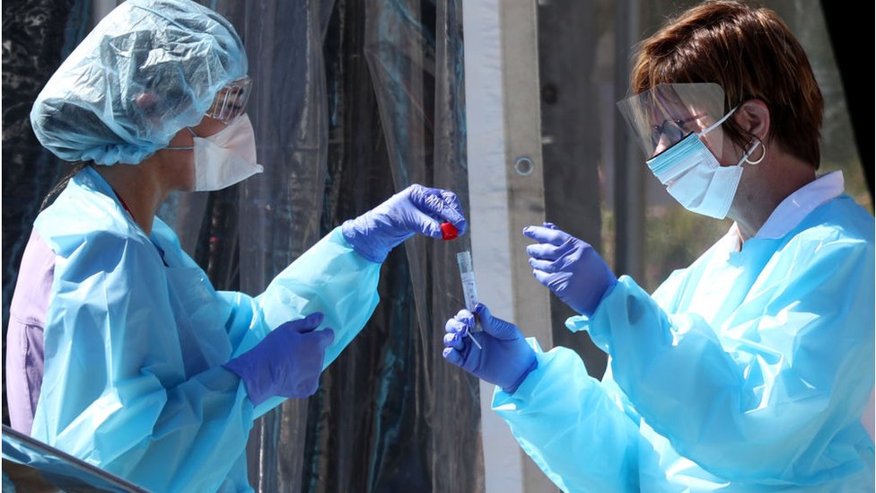 ভারতে করোনায় একদিনে মৃত ৪, বাড়ছে আক্রান্তের সংখ্যা